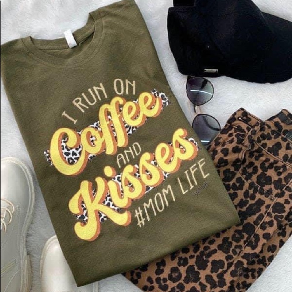 I Run On Coffee & Kisses #MomLife Leopard Print